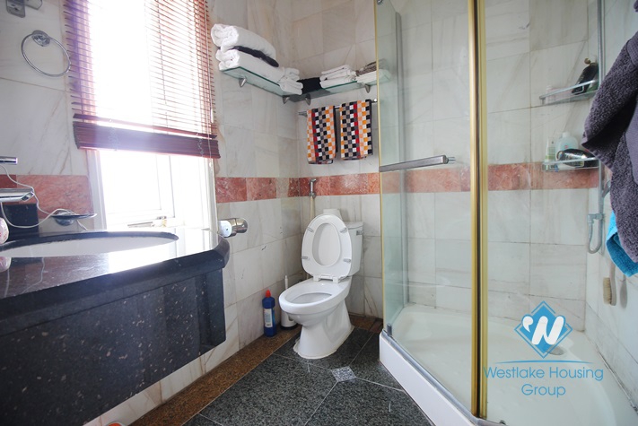 Wonderfull view 2 bedrooms apartment for rent in Tay Ho area.