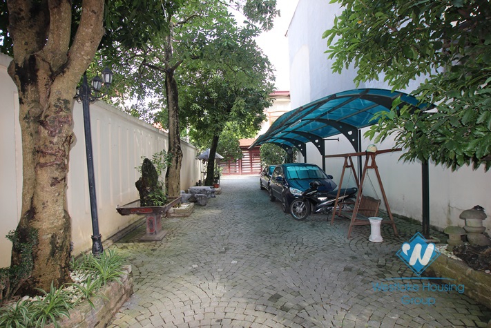 Beautiful house with big garden and swimming pool for lease in An Duong Vuong St, Tay Ho District, Ha Noi