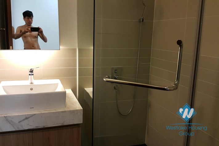 Brand new and nice 02 bedrooms apartment for rent in Water Mark, Lac Long Quan, Hanoi.