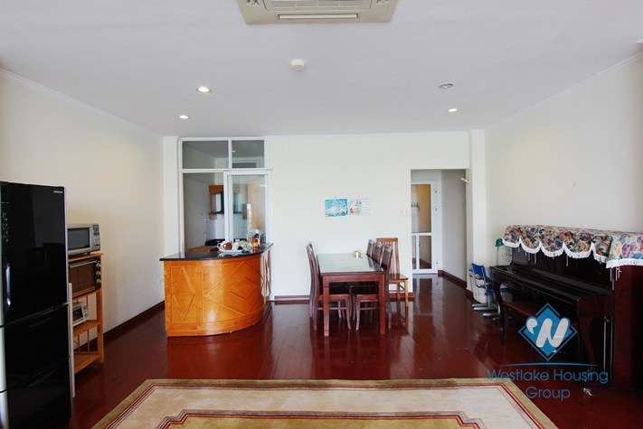 Brand new mordern apartment for rent in Quang An, Tay Ho District, Hanoi