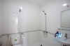 Unfurnished apartment for rent in Lac Long Quan-Tay Ho-Ha Noi
