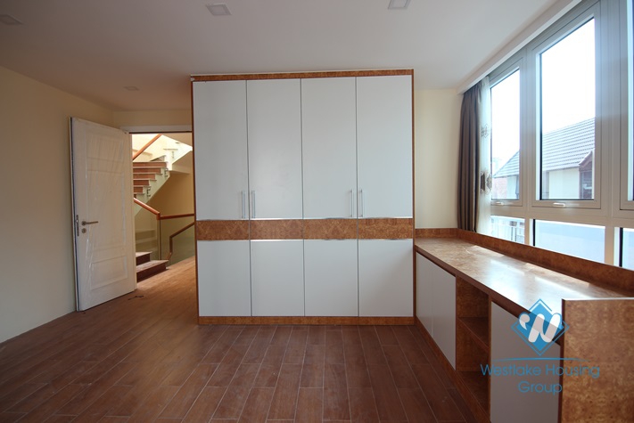 Spacious villa for rent in Tay Ho, Ha Noi.