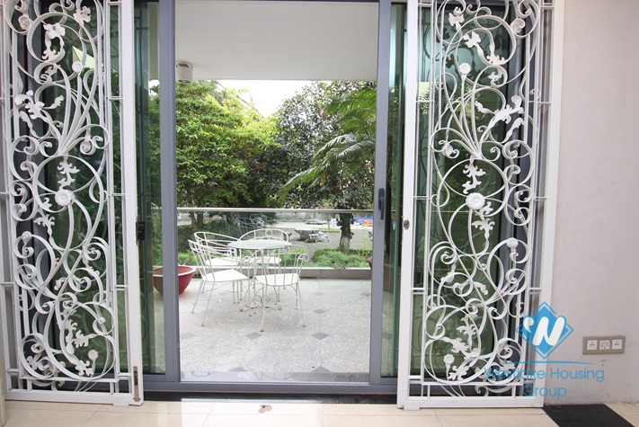 5 storey modern Tay Ho villa for rent with a car garage and elevator