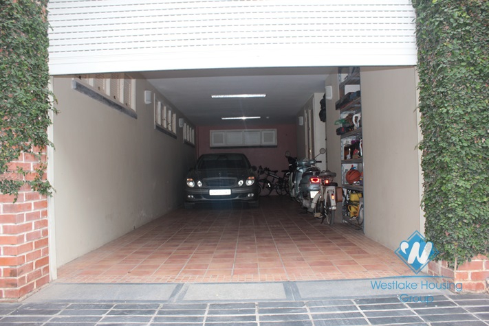 Modern and beautiful house for lease in Tay Ho district, Hanoi