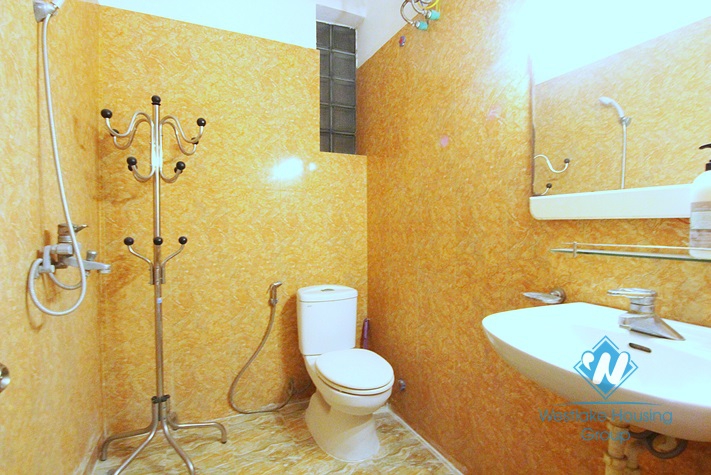 Cosy house for rent in Nghi Tam Village, Tay Ho District, Ha Noi