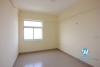 Unfurnished apartment for rent in Lac Long Quan-Tay Ho-Ha Noi