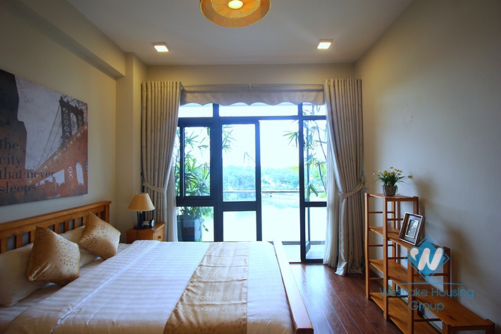 Lakeview Studio for rent in Ho Ba Mau st, Hai Ba Trung district, Ha Noi.