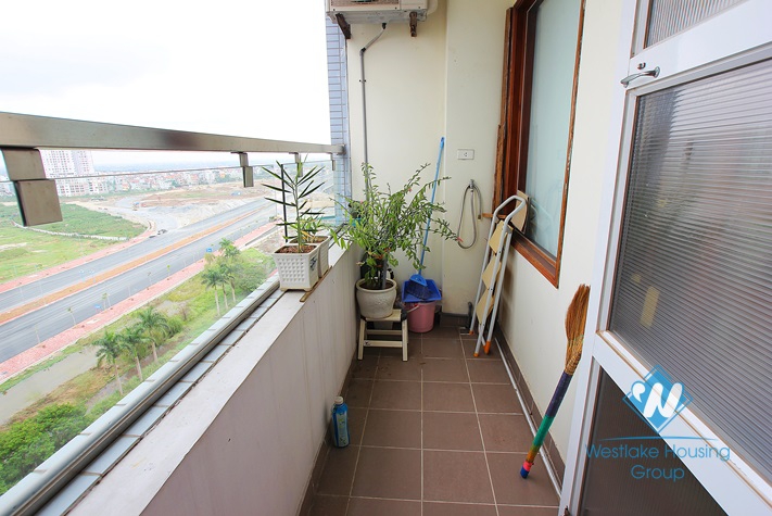High floor nice apartment for rent in Vuon Dao area, Tay Ho district, Hanoi