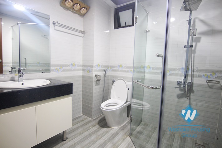 Modern 2 bedrooms apartment for rent in Au Co st, Tay Ho district, Ha Noi