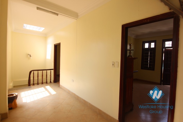 Affordable house with nice bathrooms for rent in Tay Ho