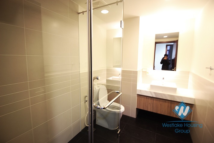 Two bedrooms apartment for rent in Watermark building, Tay Ho, Ha Noi