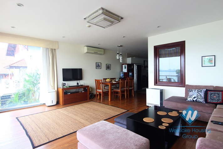 Lakeview three bedrooms apartment for rent in Tay Ho district, Hanoi