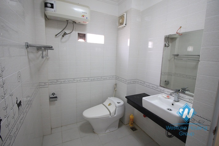 New and Nice house with nature light for rent in Tay Ho area 