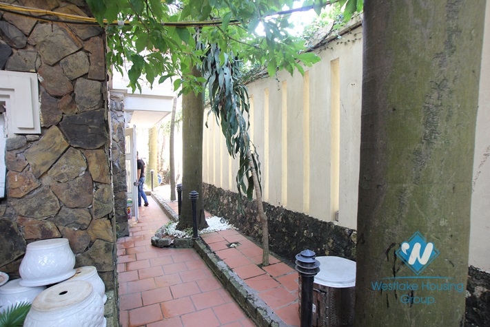 Beautiful house with big garden and swimming pool for lease in An Duong Vuong St, Tay Ho District, Ha Noi