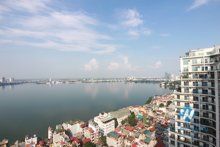 3 bedrooms apartment for rent in Golden Westlake.