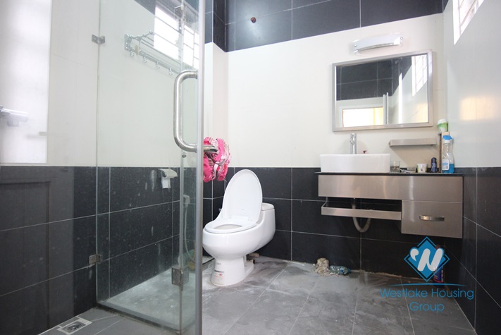 Affordable house with nice bathrooms for rent in Tay Ho