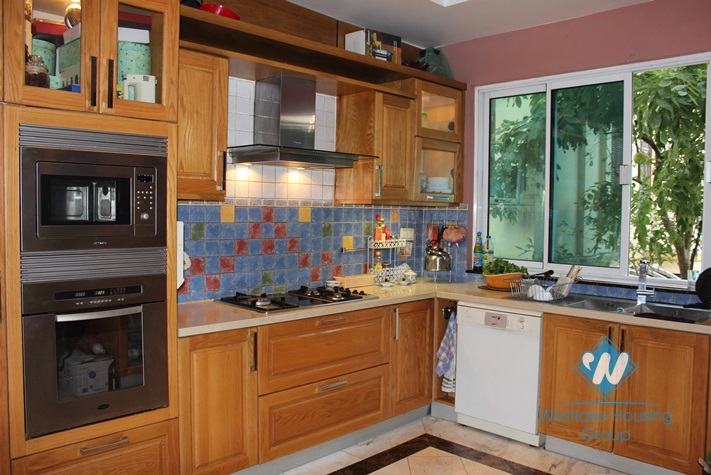 Big and high quality house with swimming pool for rent in Vuon Dao, Tay Ho, Ha Noi