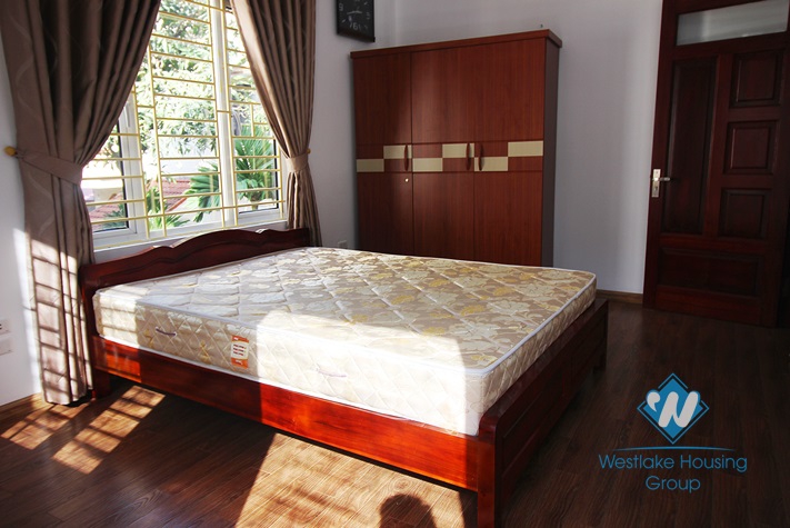 Five bedrooms house for rent in Tay Ho district, Hanoi.