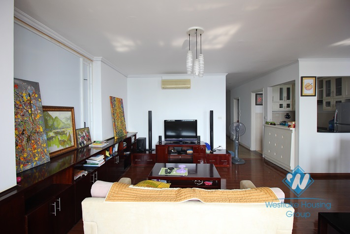 Amazing lake view for two bedrooms apartment for rent in Tay Ho, Hanoi