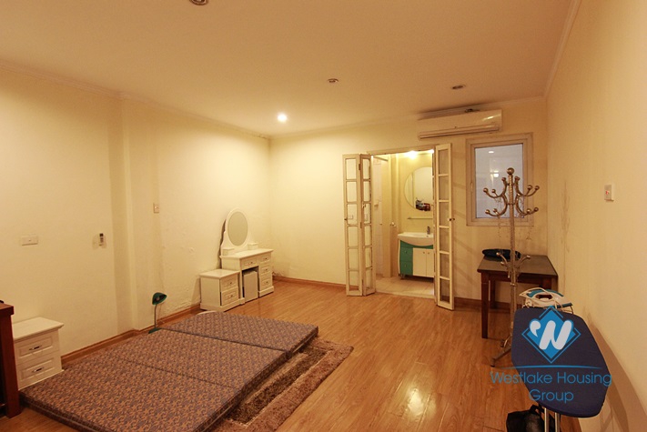 Brand new mordern apartment for rent in Quang An, Tay Ho District, Hanoi
