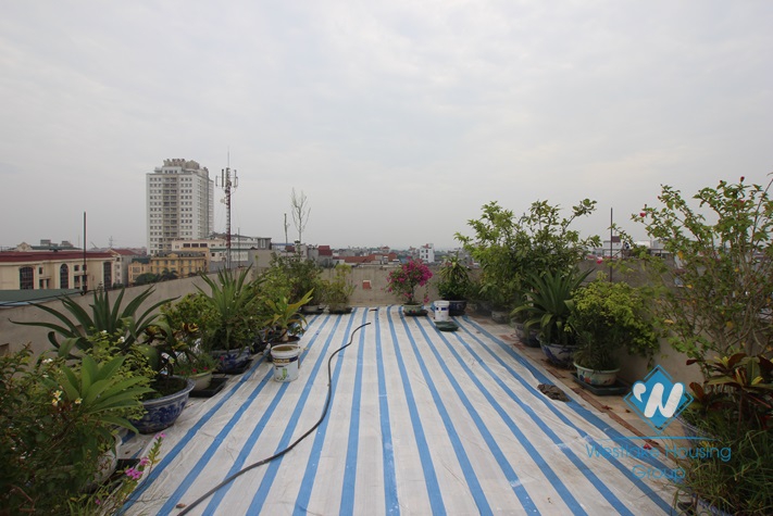 02 bedroom apartment for rent with cheap price in Lac Long Quan Tay Ho