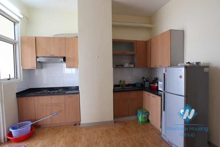 03 bedrooms apartment for rent in Lac Long Quan Street, Tay Ho, Ha Noi