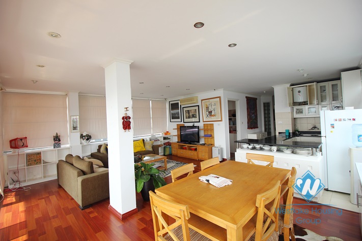 Wonderfull view 2 bedrooms apartment for rent in Tay Ho area.
