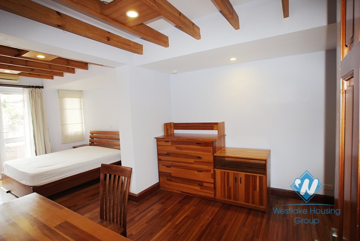 Beautiful apartment for rent in Yen Phu, Tay Ho District, Ha Noi