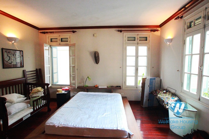 Nice and bright house for rent in Tay Ho area, Ha Noi