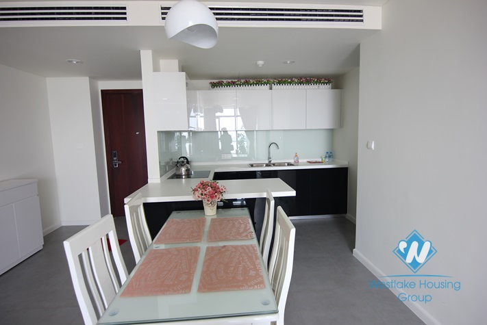 Modern and nice apartment for rent in Watermark