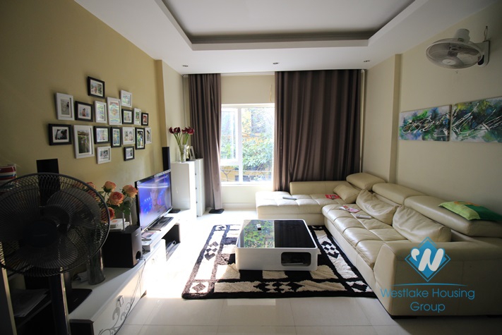 New and Nice house with nature light for rent in Tay Ho area 
