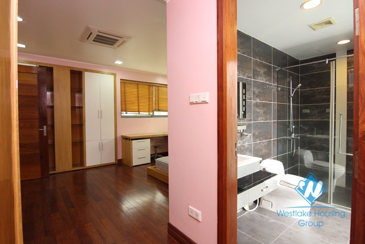 5 storey modern Tay Ho villa for rent with a car garage and elevator