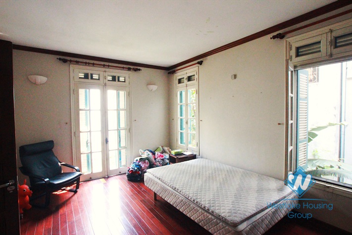Nice and bright house for rent in Tay Ho area, Ha Noi