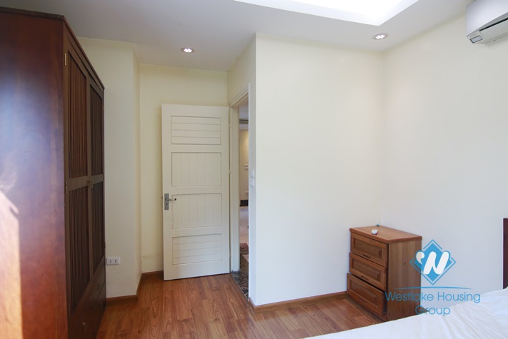 Two bedrooms apartment for rent in Hao Nam st, Dong Da district, Hanoi
