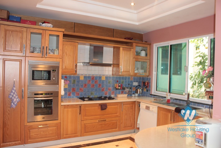 Modern and beautiful house for lease in Tay Ho district, Hanoi