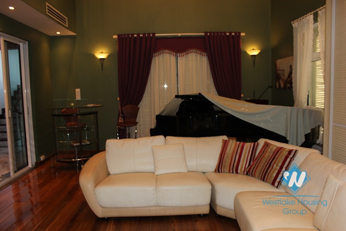 Big and high quality house with swimming pool for rent in Vuon Dao, Tay Ho, Ha Noi