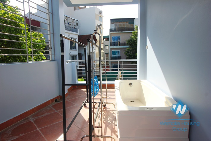 Five bedrooms house for rent in Tay Ho district, Hanoi.