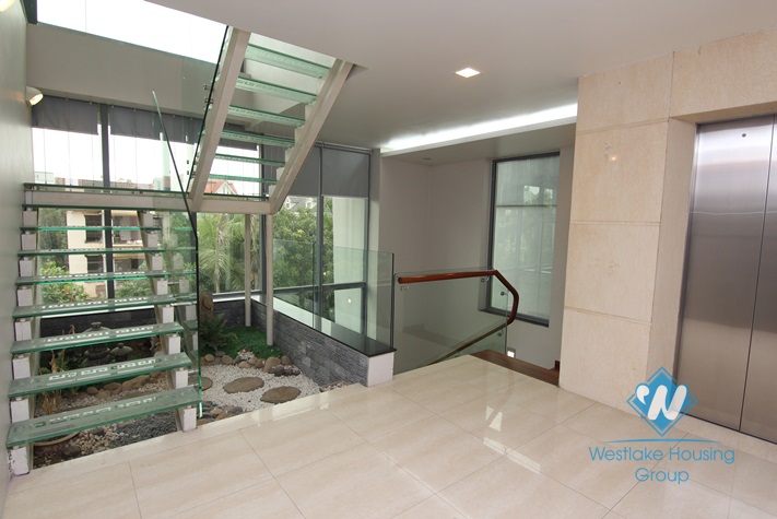 5 storey modern Tay Ho villa for rent with a car garage and elevator