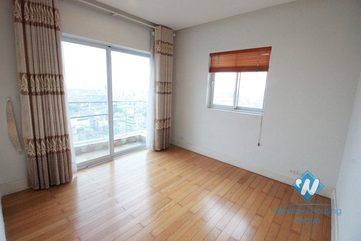 Beautiful 2 bedrooms apartment for rent in Tay Ho, Hanoi