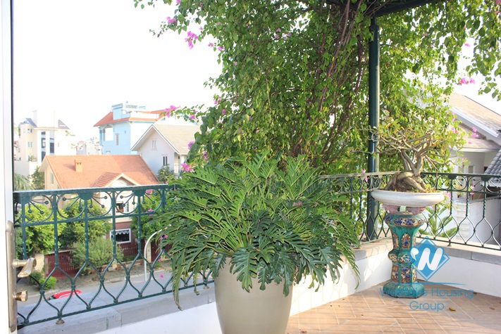 Big and high quality house with swimming pool for rent in Vuon Dao, Tay Ho, Ha Noi