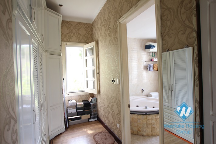 Beautiful house with big garden and swimming pool for lease in An Duong Vuong St, Tay Ho District, Ha Noi