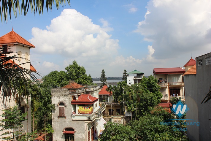 Beautiful house with big garden and swimming pool for lease in An Duong Vuong St, Tay Ho District, Ha Noi