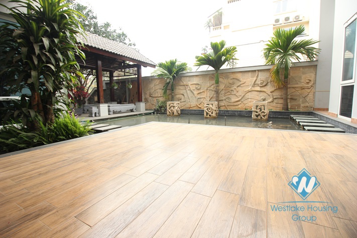 A big and beautiful house for rent in Tay Ho, Ha Noi