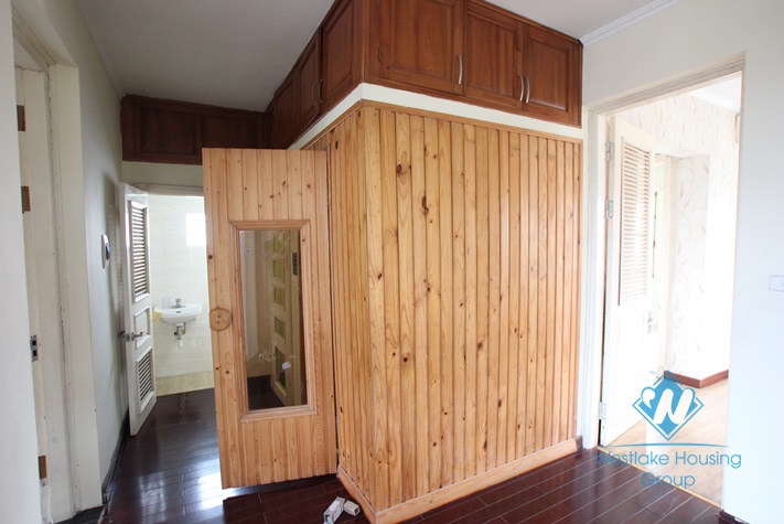 Beautiful house with big garden and swimming pool for lease in An Duong Vuong St, Tay Ho District, Ha Noi