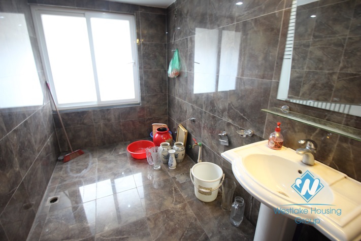 A big and beautiful house for rent in Tay Ho, Ha Noi