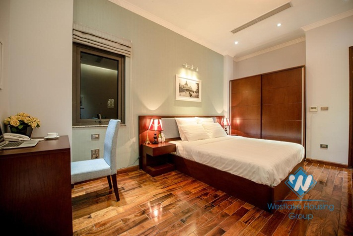 Deluxe studio apartment for rent on Pho Duc Chinh, Truc Bach