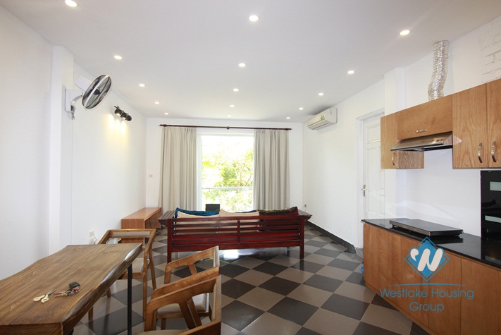 Bright & airy lake side apartment for rent on Yen Phu island