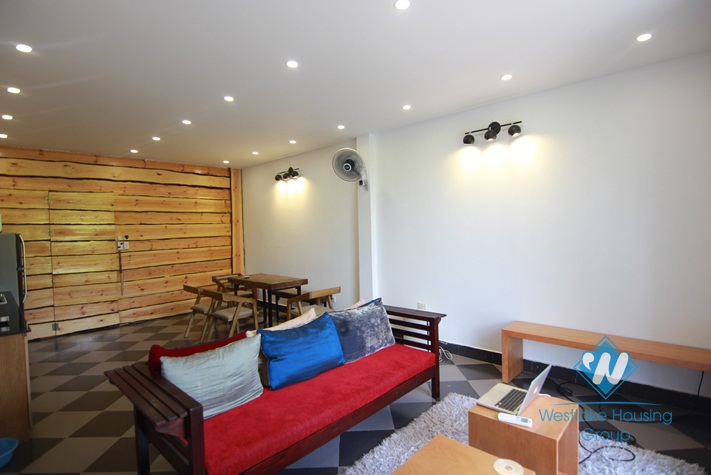 Bright & airy lake side apartment for rent on Yen Phu island