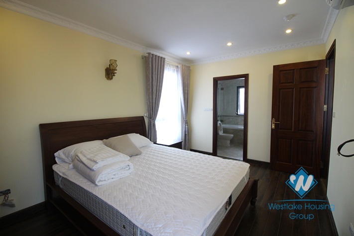 Lovely high floor apartment for rent in Tay Ho
