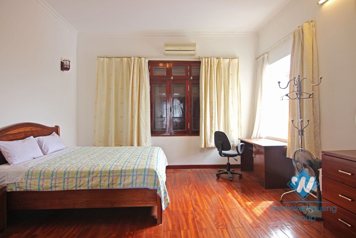Lakeview balcony apartment for rent in Truc Bach, Ba Dinh